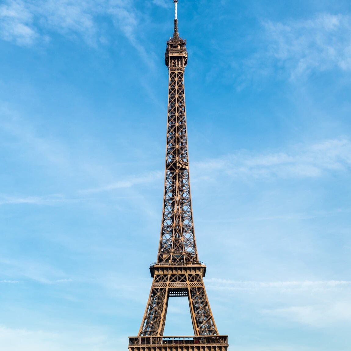 Leaders thinking, and going, outside the box